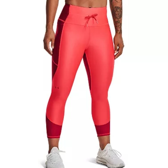 Under Armour Pants - NWT Under Armour ankle leggings